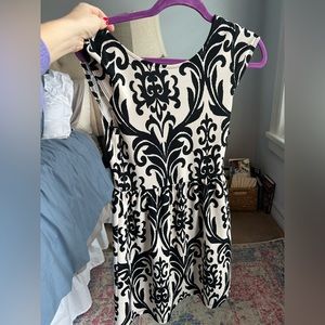 French black and cream